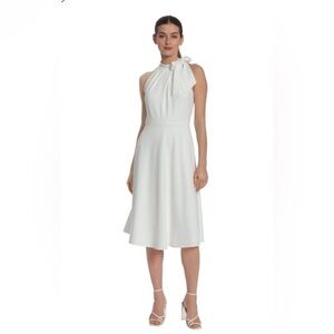 Maggy London White A-Line Bow Neck Sleeveless Dress Size 4 Rehearsal Dinner